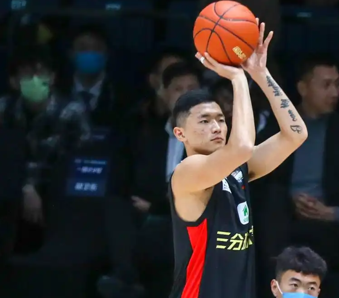 zk, ue, 而且他也可