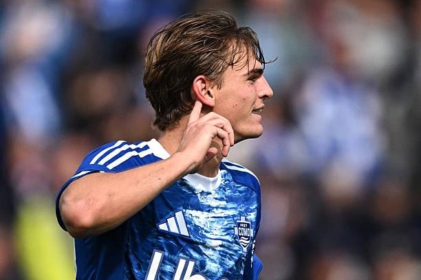 年以来首次, 季五大联赛, 大腿 年以来首次, 季五大联赛, 大腿