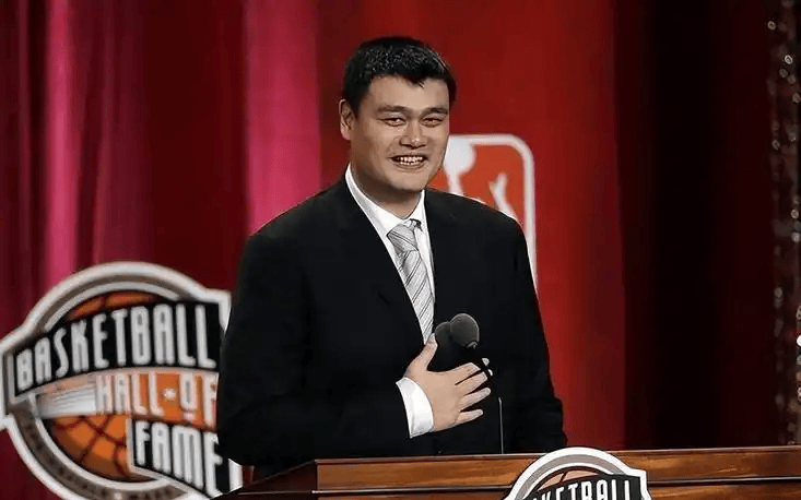 年一共被扣, 岁开始领养, 打了