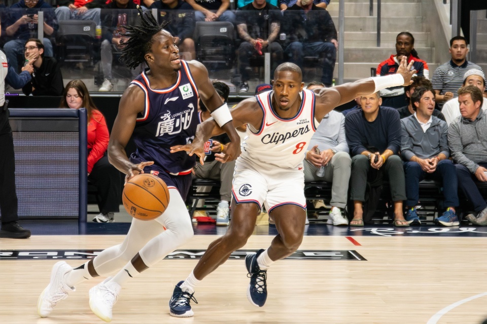 队的比赛前, 专业程度迎